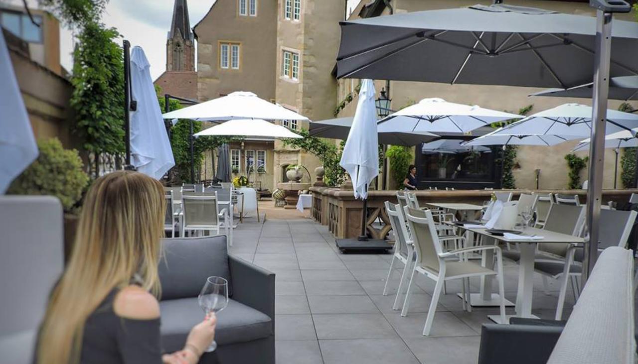 Hotel Restaurant L'Orchidee Ensisheim Bagian luar foto